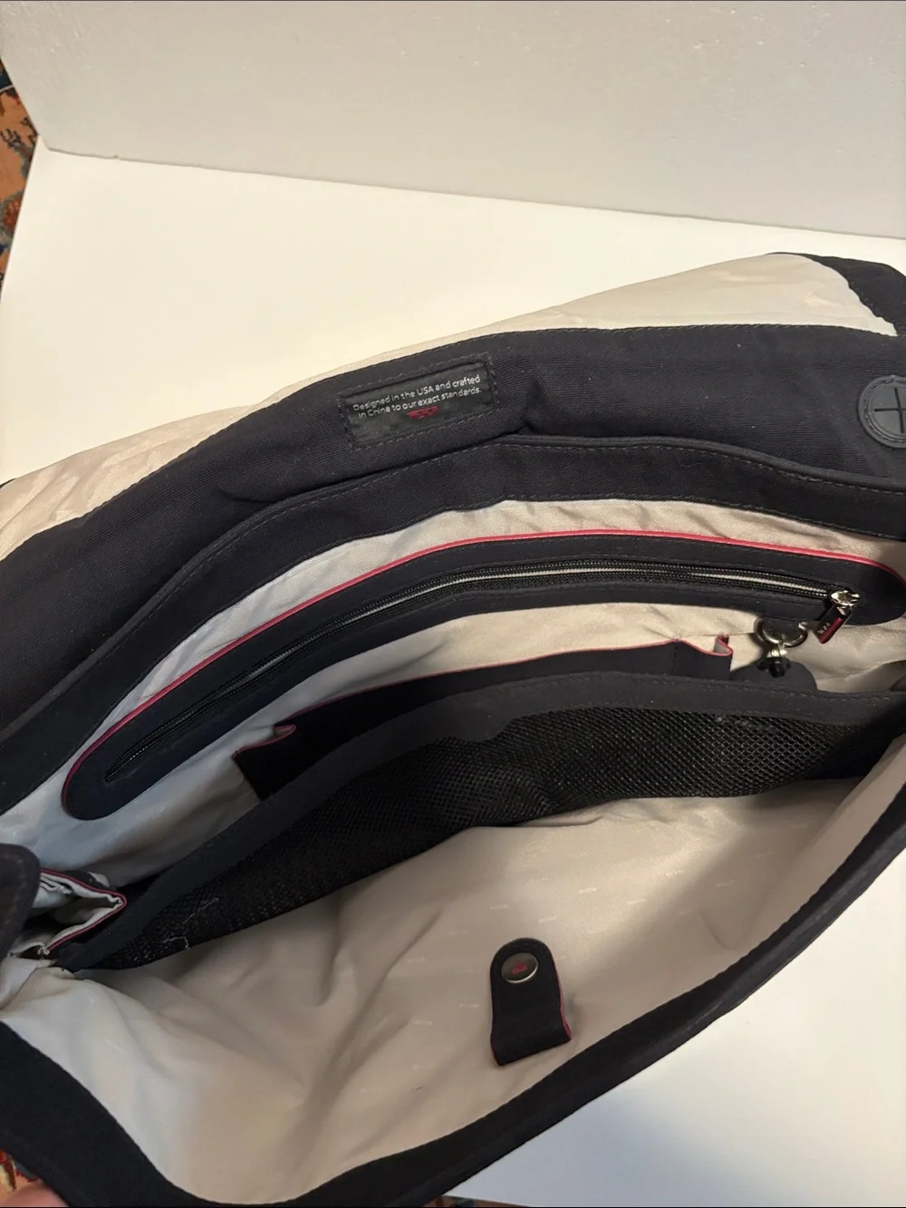 TUMI Black Men’s Messenger Bag - Classic Crossbody Carry